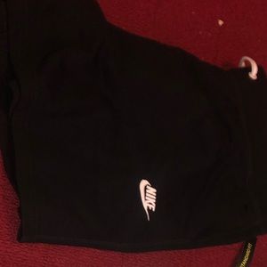 WOMENS NIKE SHORTS